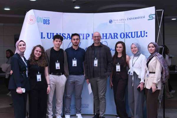 Sakarya Üniversitesi'nde 1 Ulusal Tıp Bahar Okulu gerçekleştirildi