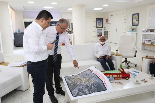 Akdeniz Sanayi Sitesi'nde 204 tapu hak sahiplerine teslim edildi