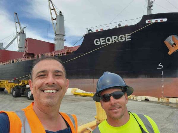 Hürok Mermer'in Gemisi George, Kütahya'dan Miami'ye yolculuğunu tamamladı
