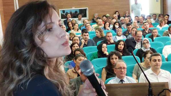 Samsun'da sigara içen kamu çalışanlarına 'Özgür Nefes Projesi' semineri