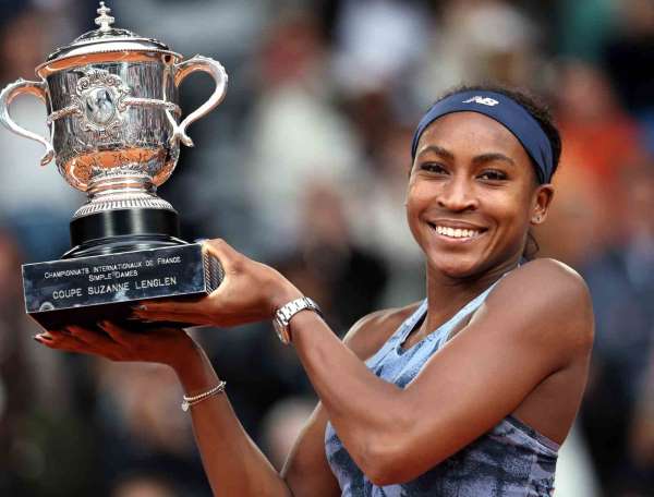 Fransa Açık tek kadınlar finalinde zafer Coco Gauff'un
