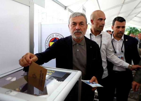 Aykut Kocaman: 'Bu ayrışmanın öznelerinden biri haline geldim. Bu durumdan son derece şikayetçiyim'