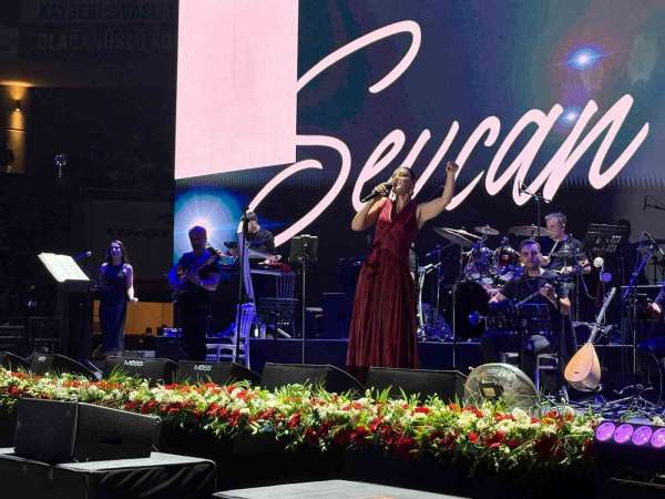 Kayseri'de Sevcan Orhan rüzgarı esti