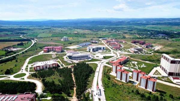 Kastamonu Üniversitesi'nin 7. Bilgisayar ve Öğretim Teknolojileri Sempozyumuna destek