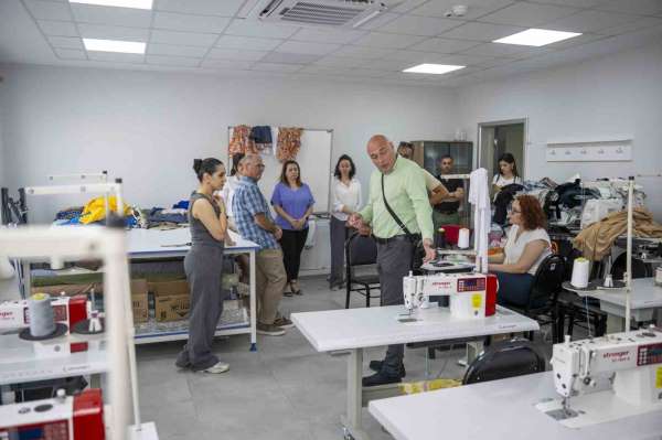 AB Heyeti, Halkkent Sosyal Girişimcilik Merkezinde incelemelerde bulundu