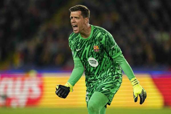 Barcelona, Wojciech Szczesny'nin sözleşmesini 2 yıl uzattı