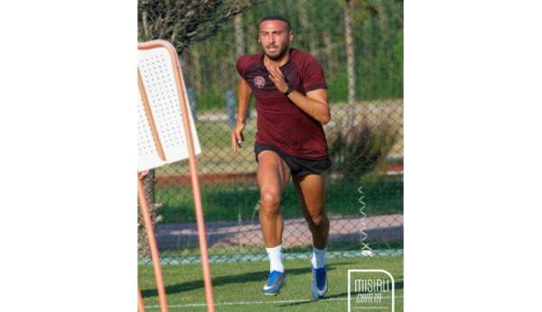 Cenk Tosun, Fatih Karagümrük'te ilk idmanına çıktı
