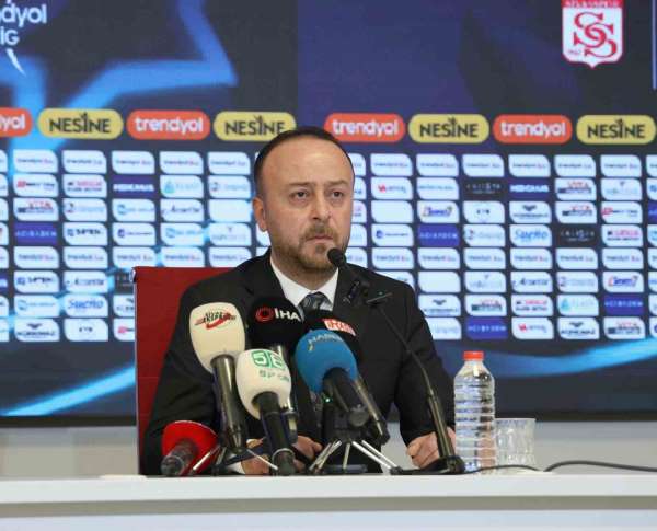 Sivasspor'da Burak Özçoban yeniden aday