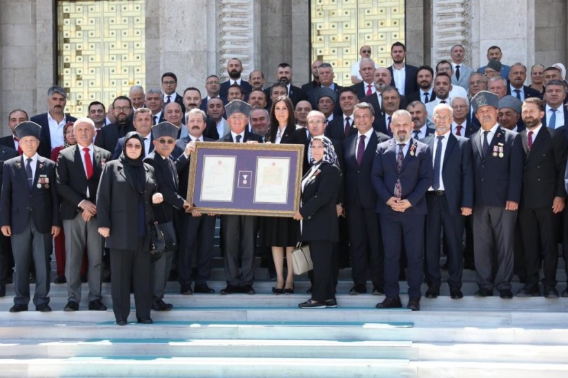 TBMM'de, 'Samsun'a İstiklal Madalyası Takdim Töreni' gerçekleştirildi