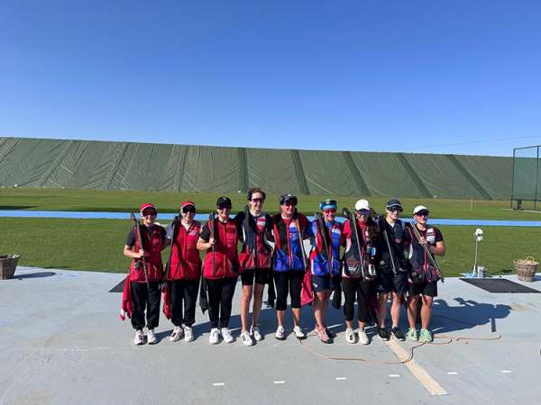 Bakan Bak'tan milli atıcılar için tebrik mesajı