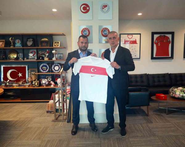 Ertuğrul Doğan'dan, TFF Başkanı Hacıosmanoğlu'na ziyaret