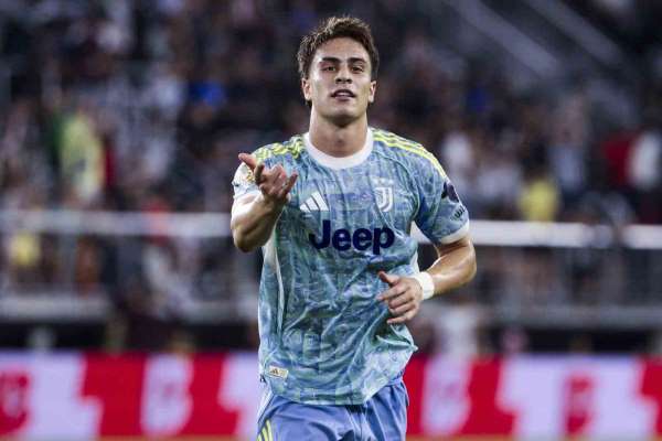 Kenan Yıldız, Ballon d'Or Kopa Trophy ödülüne aday gösterildi