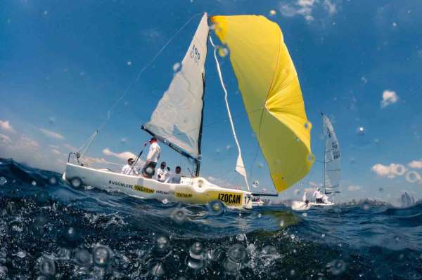 14. TAYK-Eker Olympos Regatta'da ilk günün kazananı 'Team Nautique Yachting' oldu