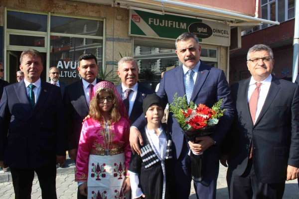 İçişleri Bakanı Çiftçi, Türkeli'de incelemelerde bulundu