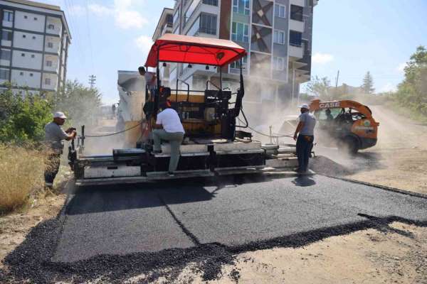İlkadım'da yol yapım, bakım ve onarım çalışmaları