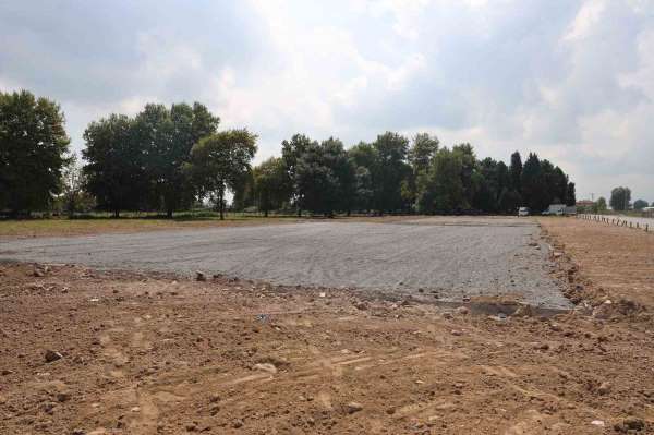 Sakarya'da 3 mahalle daha futbol, voleybol ve basketbol sahasına kavuşuyor
