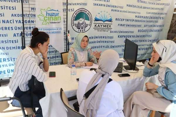 Büyükşehir'den üniversite adaylarına ek tercih sürecinde de tam destek