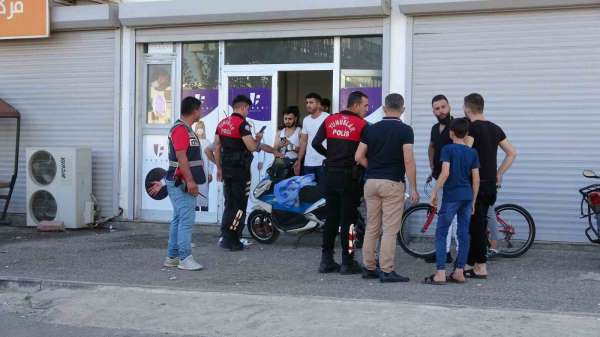 Kilis'te iş yerinde bıçaklı kavga: 2'si ağır 3 yaralı