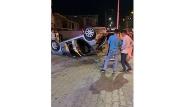 Muş-Bitlis yolunda kaza: Otomobil takla attı, 1 yaralı