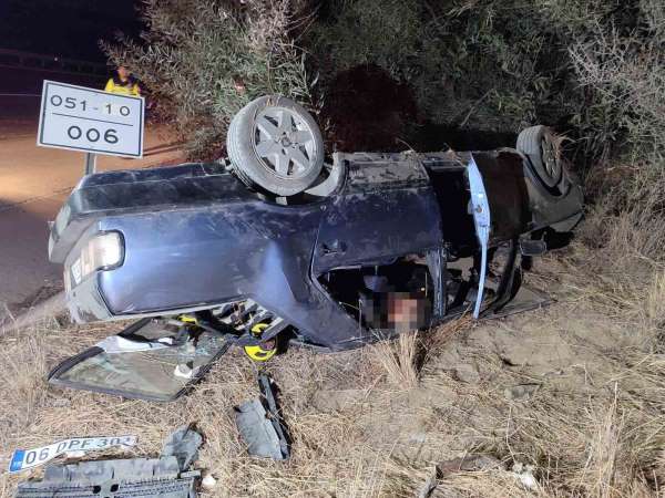 Tarsus'ta trafik kazası:1 ölü, 2 yaralı