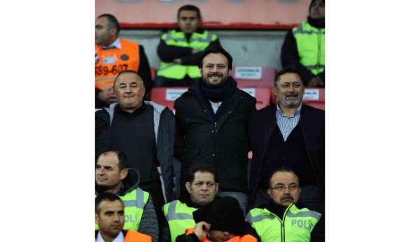 Tolgahan Tuğlu: 'Engin Fırat'a Azerbaycan'dan ilgi yoğun, resmi teklif gelirse masaya koyarız'