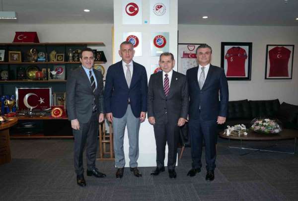 Dursun Özbek'ten TFF Başkanı Hacıosmanoğlu'na ziyaret