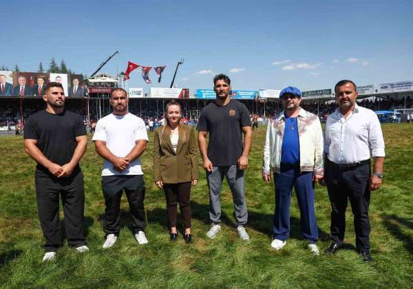 Türk'ün ilk er meydanı Elmalı'da dostluk kazandı