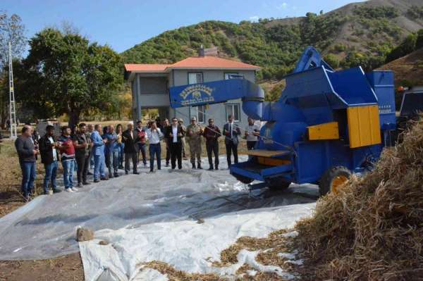 Yedisu'da 'Horoz Kuru Fasulyesi Hasat Şenliği' düzenlendi