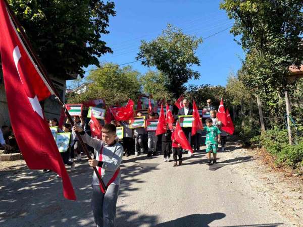 Çatalpınar'da minik yüreklerden Filistin'e barış çağrısı
