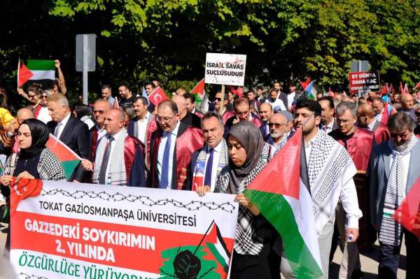 Özgür Filistin için TOGÜ'de yürekleri birleştiren yürüyüş