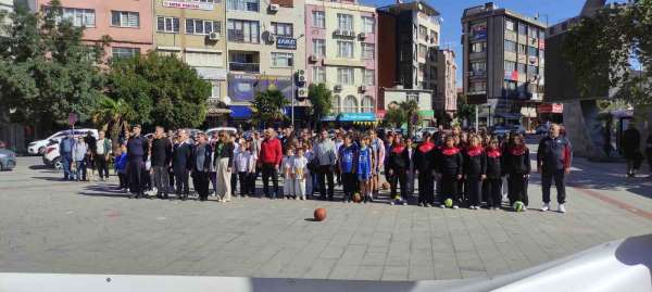Burhaniye de Amatör Spor Haftası törenle başladı