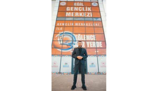 Eğil Belediyesinden üniversite öğrencilerine eğitim desteği