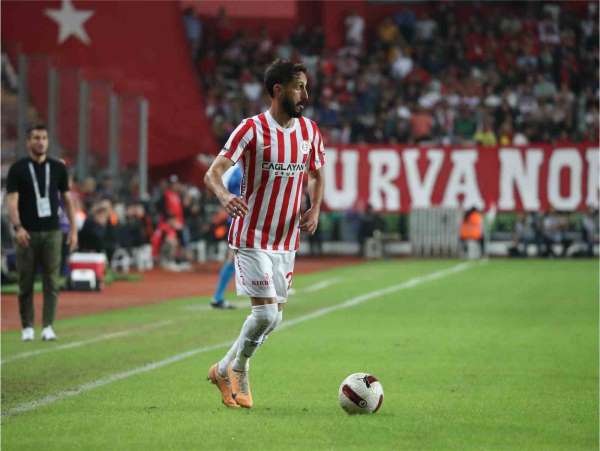 Antalyaspor'da Jehezkel 4 attı, 6 kazandırdı