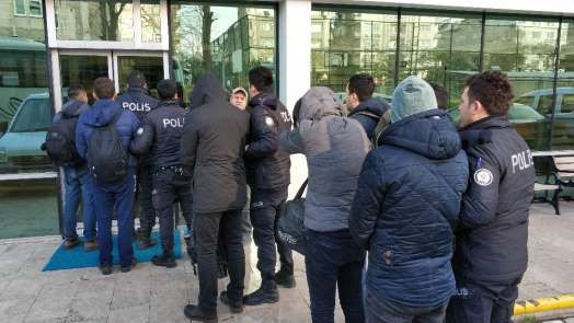 Ankesör operasyonunda 9'u asker 10 zanlı adliyede