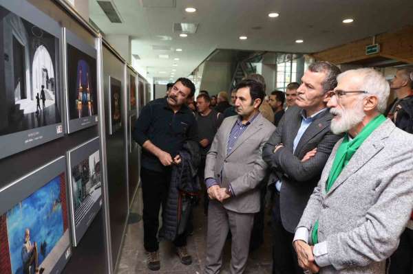 Zeytinburnu'nda 14. Fotoğraf Yarışması'nın kazananları ödüllerini aldı