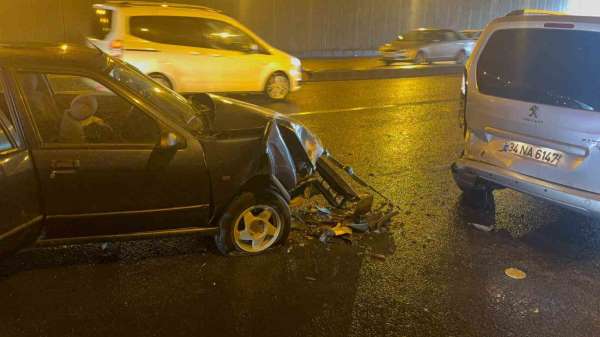 Diyarbakır'da zincirleme trafik kazası: Trafik durma noktasına geldi, 3 kişi yaralandı