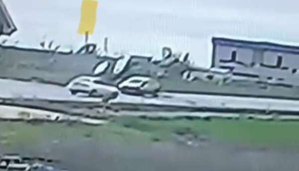 Edirne'de çarpışan aracın defalarca takla attığı kaza kamerada