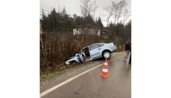 Tokat'ın Niksar ilçesinde trafik kazası: 3 yaralı
