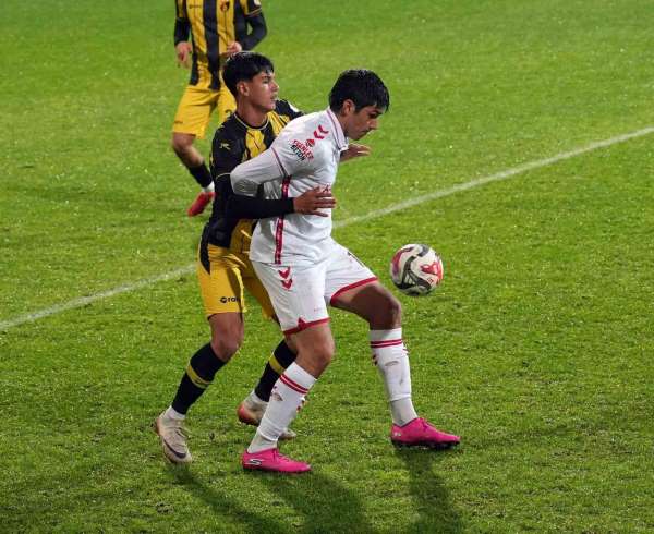 Trendyol 1. Lig: İstanbulspor: 2 - Özbelsan Sivasspor: 1