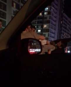 Esenyurt'ta trafikte tekmeli tokatlı kavga kamerada