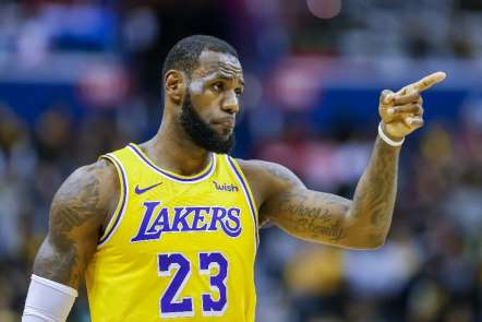 LeBron James, Michael Jordan'ı geçti