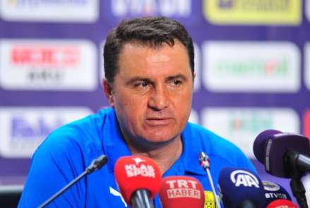 Mustafa Kaplan: 'Öncelikli hedefimiz ligde kalıp, önümüzdeki sezon için planlama