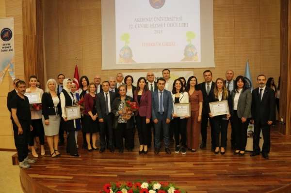 Çevre hizmet ödülleri sahiplerini buldu