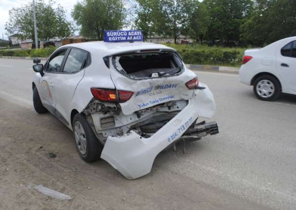 İnegöl çevre yolunda kaza: 2 yaralı