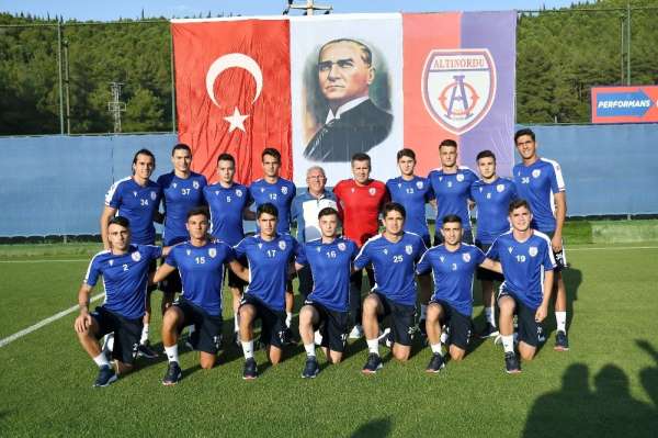 Altınordu genç yeteneklerine güveniyor 