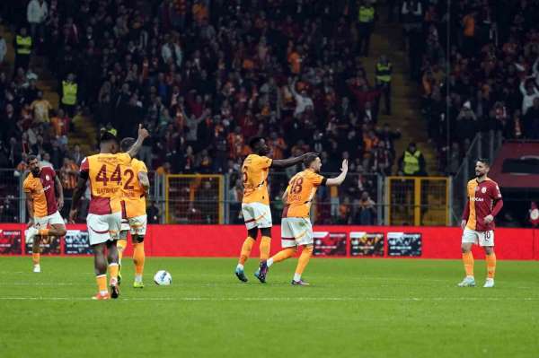 Galatasaray kupaya 1 puanla başladı