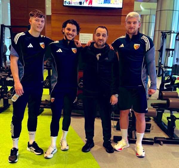 Kayserispor'un yeni transferleri kampa katıldı