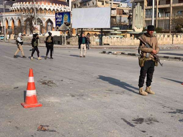 Terör örgütü SDG, Halep'te İhlas Haber Ajansı canlı yayın aracına ateş açtı