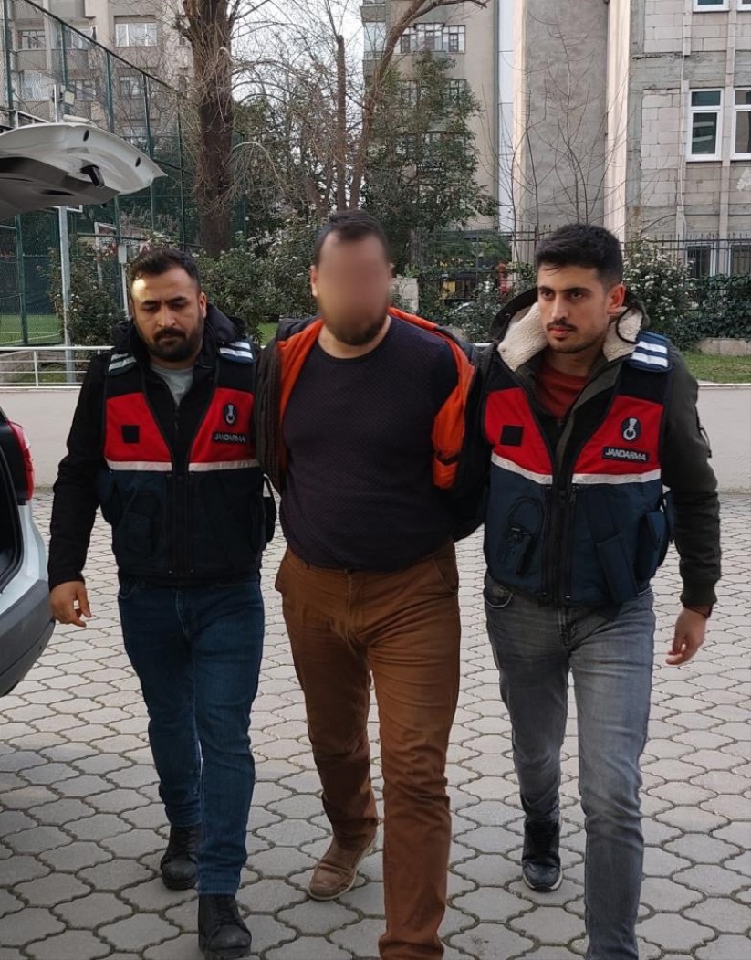 Samsun'da jandarmadan DEAŞ operasyonu: 1 gözaltı