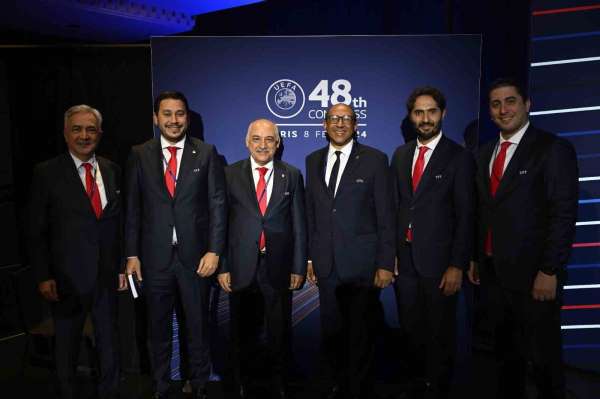 48. Olağan UEFA Kongresi, Paris'te düzenlendi